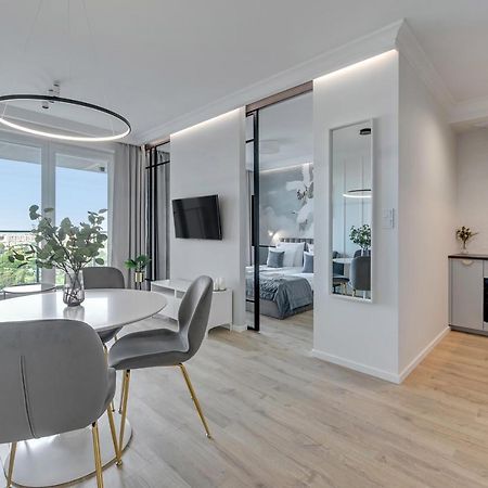 Gdynia Modern Tower & City View By Downtown Apartments ภายนอก รูปภาพ